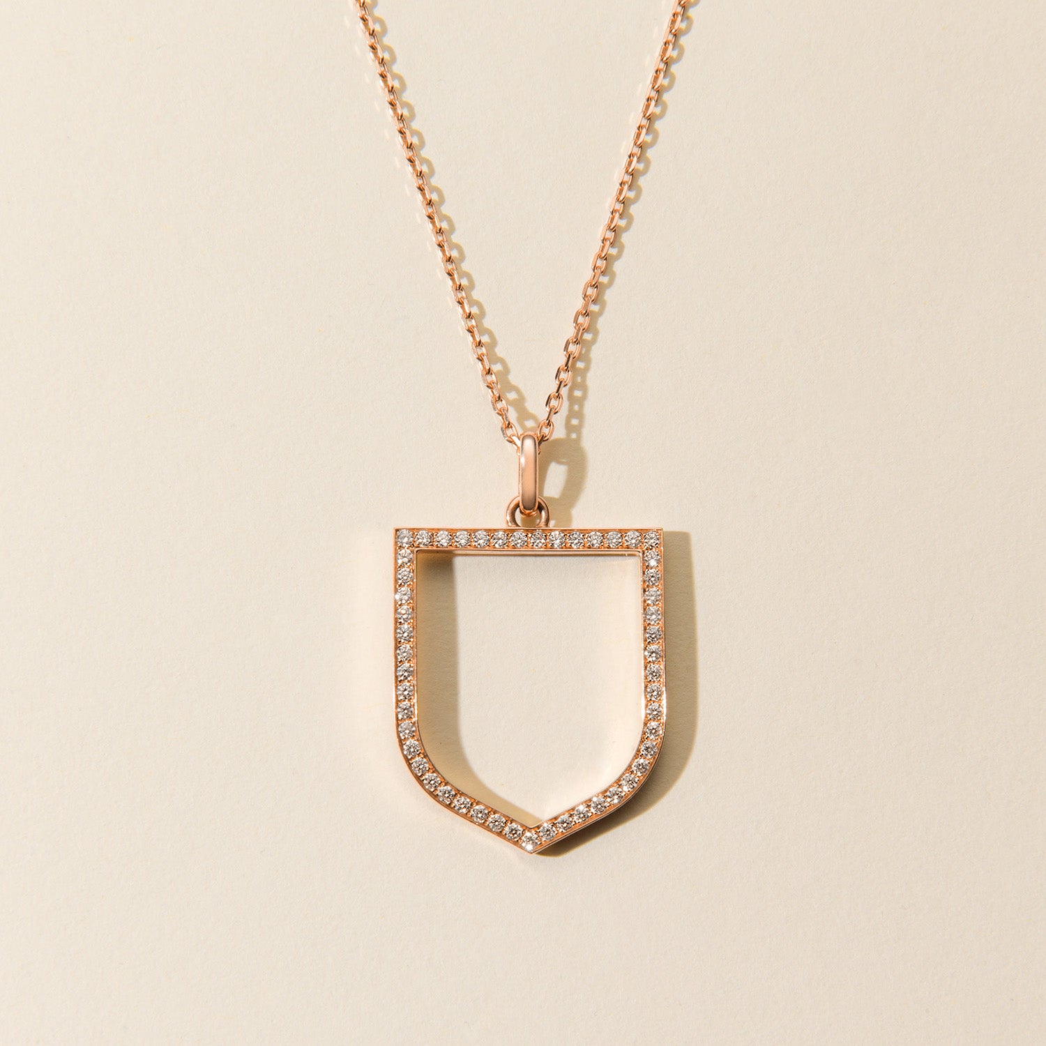 Collier blason frame d'or pavé diamant sur chaîne - taille XXL
