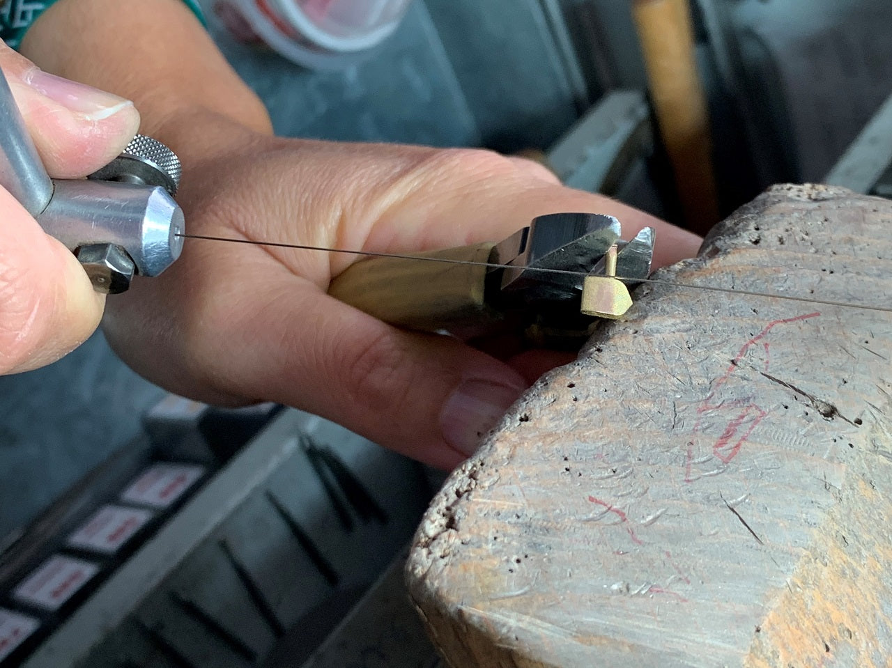 artisan joaillier travail du blason