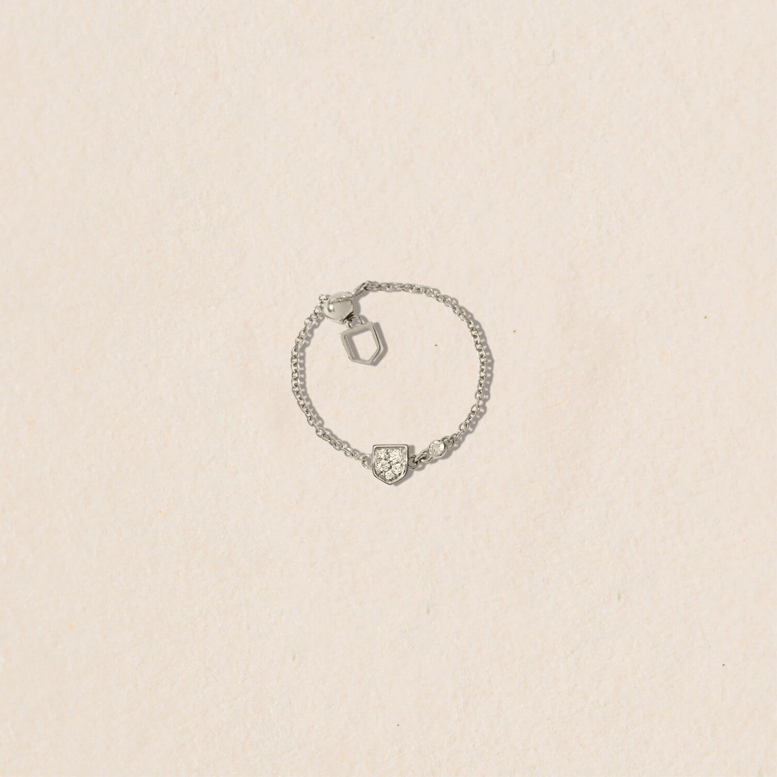 Bague chaine ajustable et personnalisable - blason XS pavé diamants